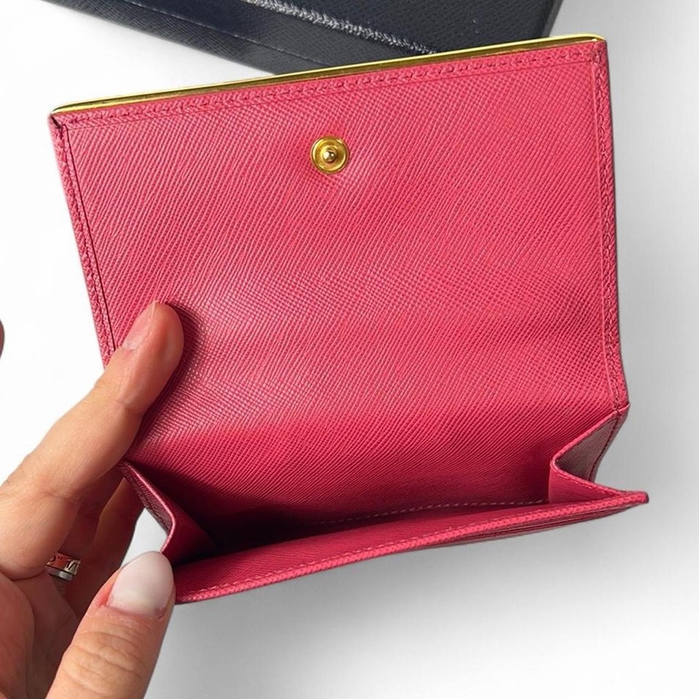 Authentic Prada Pink Saffiano Leather Trifold Wallet w/ Box & Card - Picture 5 of 6